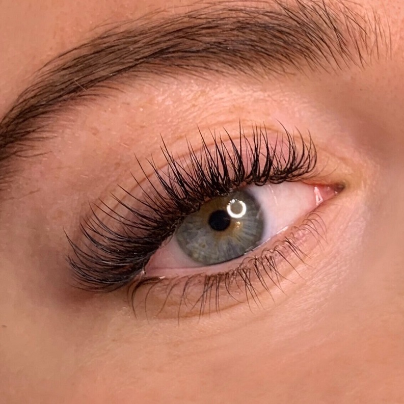 long lasting lash extensions