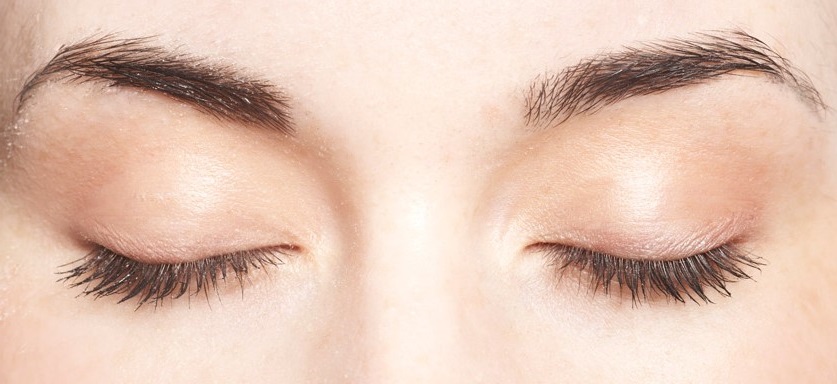 ways to prolong eyelash extensions