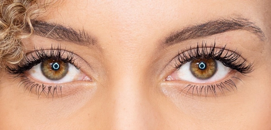 difference between silk, synthetic, and mink eyelash extensions